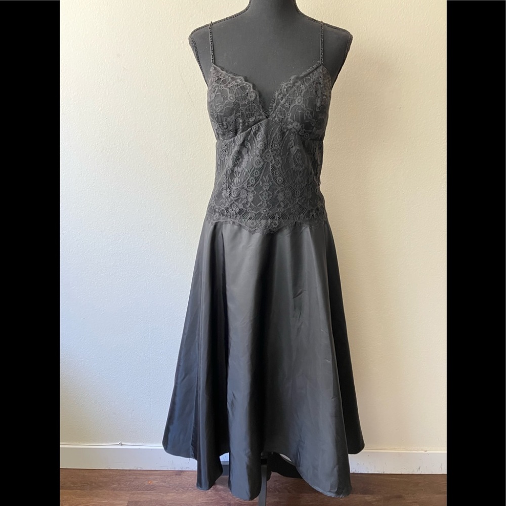 Vintage ‘90s BCBG Paris Black Satin & Lace Party Homecoming Prom Dress M/L